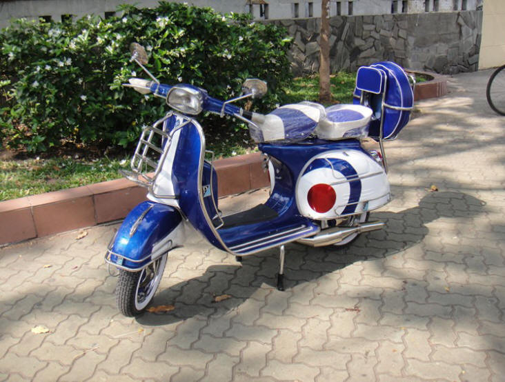 Vespa VLB Blue and White MOD Target