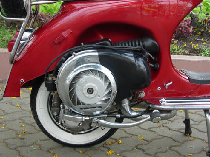 Vespa VBC Red