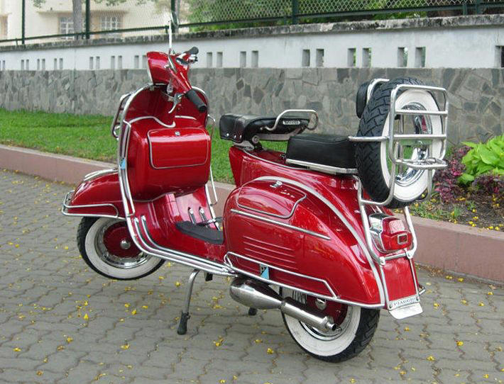 Vespa VBC Red