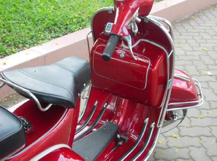 Vespa VBC Red